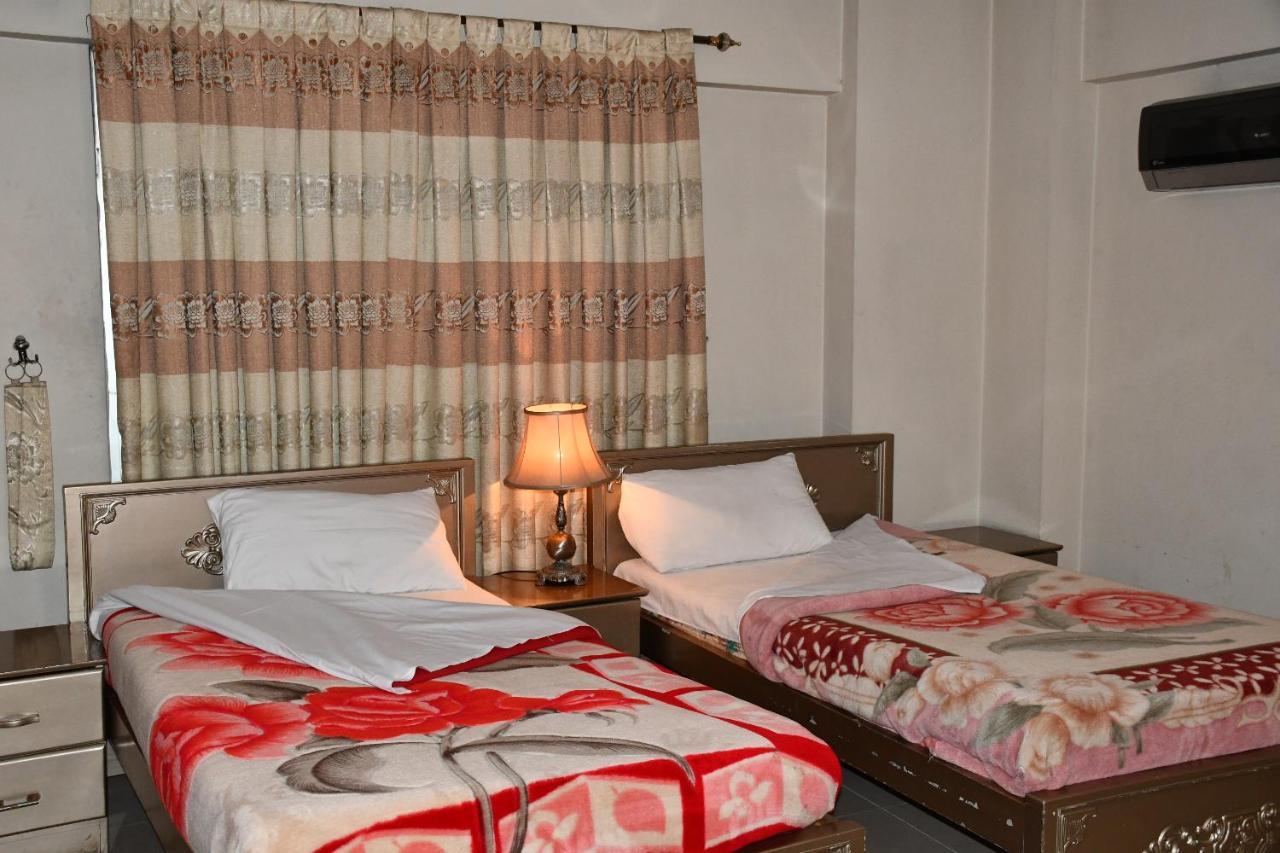 Mir Continental Hotel Muzaffarabad Exteriér fotografie